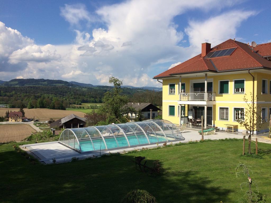 Ferienwohnung Am Bauernhof Strassonig Vulgo Hornis Moosburg Esterno foto